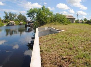 20 NW 38th Pl, Cape Coral, FL 33993