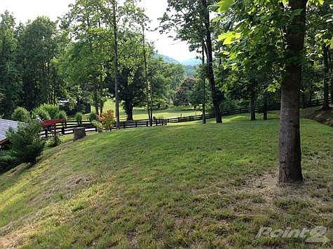 Brookfield Farm Rd 028