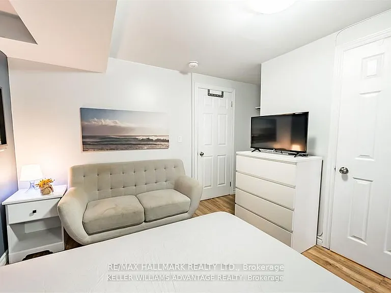 14 Innes Ave #3 — Photo 3