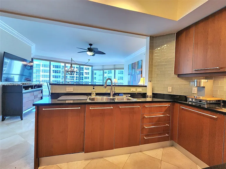 3101 S Ocean Dr #1106 — Photo 7