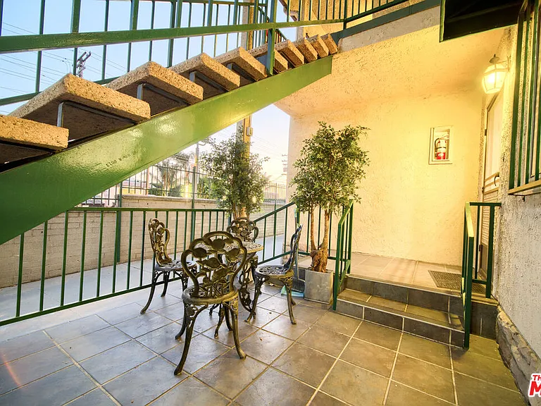 1017 Sonora Ave #A — Photo 5