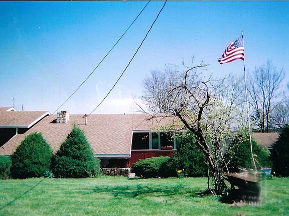 2nd image of 9226 Blue Ridge Rd