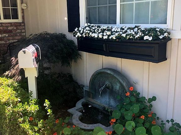 4th image of 5460 Sharon Ln