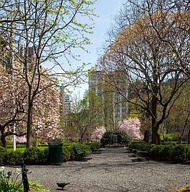 3rd image of 36 Gramercy Park E APT 6W