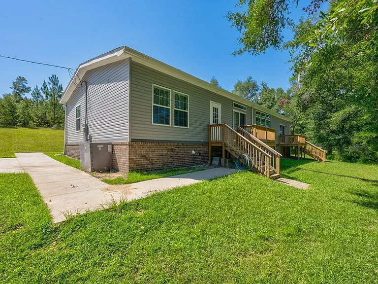 1085 Tallokas Rd — Photo 7