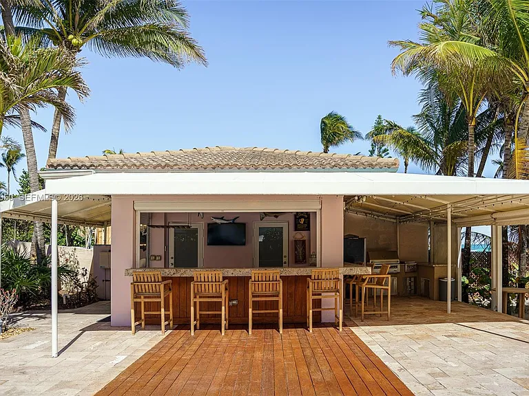 205 Ocean Blvd — Photo 13
