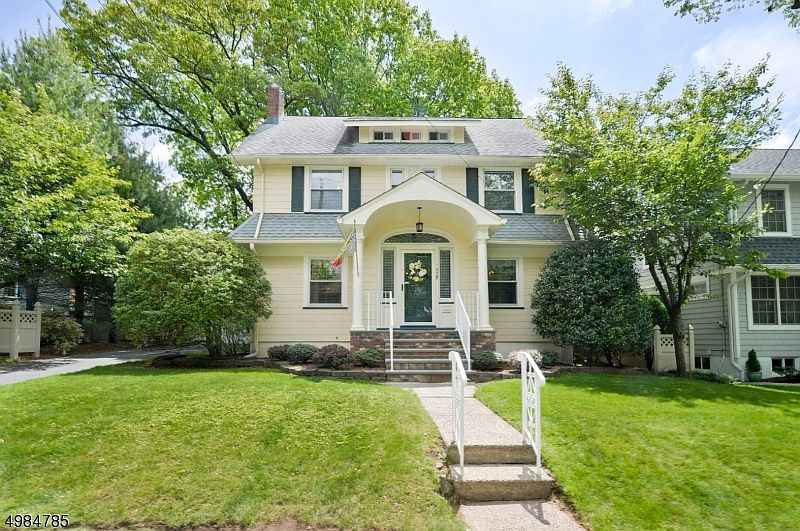 165 Wheaton Pl, Rutherford, NJ 07070 | Zillow