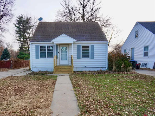 4109 Randolph St, Lincoln, NE 68510