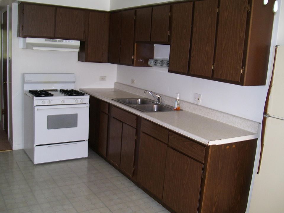 2nd image of 7031 170th St APT 2W