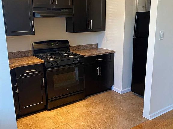 2nd image of 1 Jefferson Ave APT A15