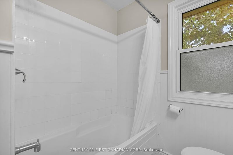 London House for rent - 3 Bedrooms — photo 15
