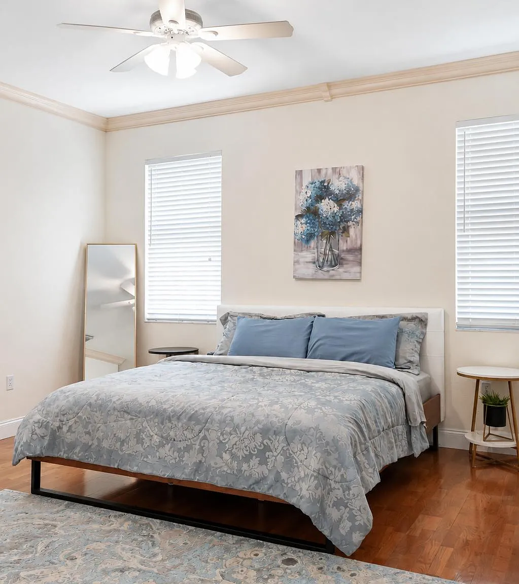 2 bed, 2.0 bath, 1800 sqft, $1,364 — Photo 2