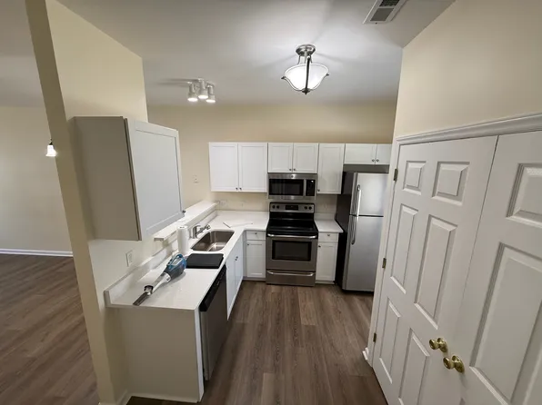 33 Cheltenham Dr, Clayton, NC 27520