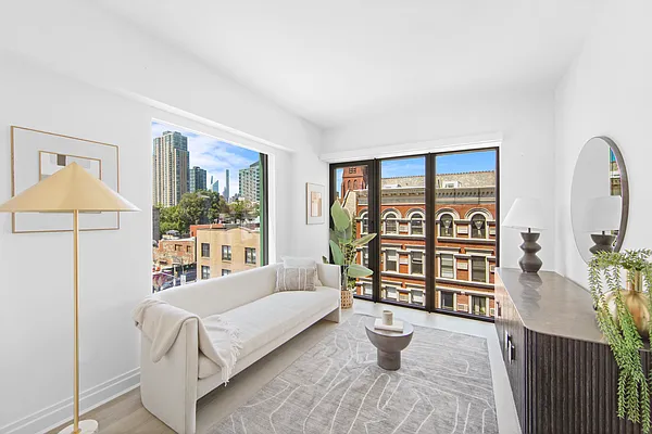 Rented by Charney Real Estate LLC | media 4