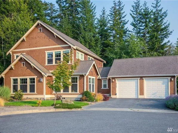 3707 W 11th St, Anacortes, WA 98221