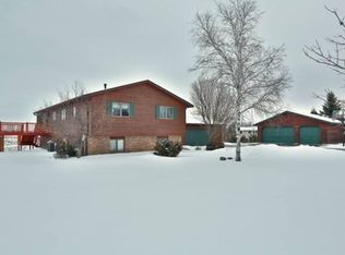 608 Grange Rd, Hudson, WI 54016