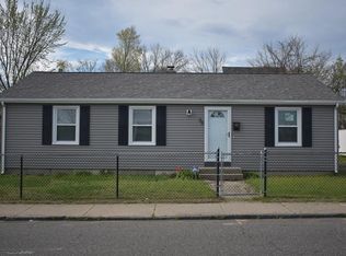 88 Melrose St, Springfield, MA 01109