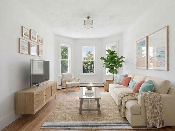 4th image of 9 Hatch St #2
