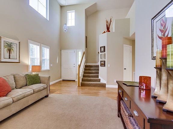 4th image of 10610 Atwood Ct