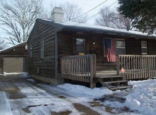2913 E 35th St, Des Moines, IA 50317