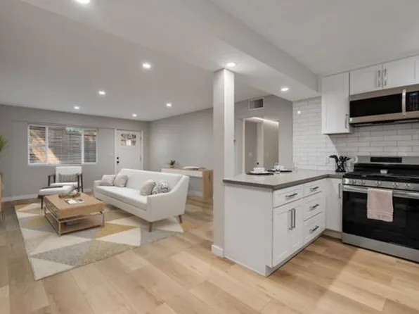 20969 Avenue San Luis, Woodland Hills, CA 91364