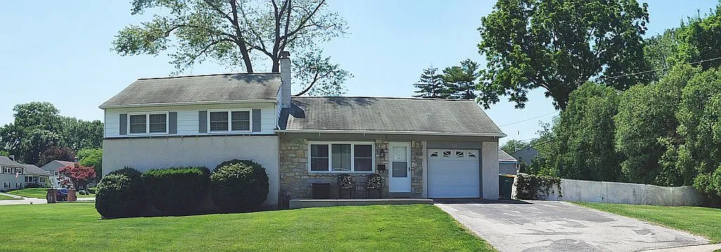 522 James St photo 1