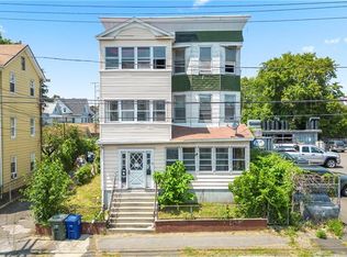 23 Linen Ave, Bridgeport, CT 06604