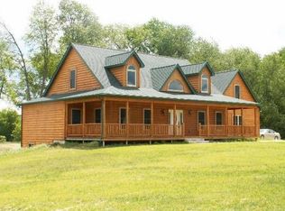 5835 Bradley Rd, Gregory, MI 48137