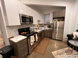 19 Queensberry St #7, Boston, MA 02215