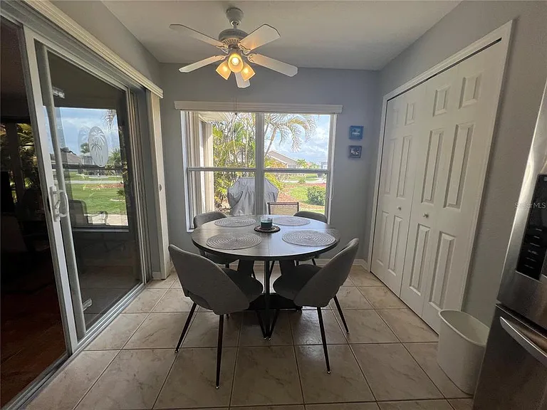 24472 Manchester Trl — Photo 17