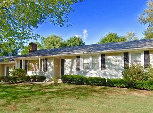 134 N Rolling Acres Rd, Cheshire, CT 06410