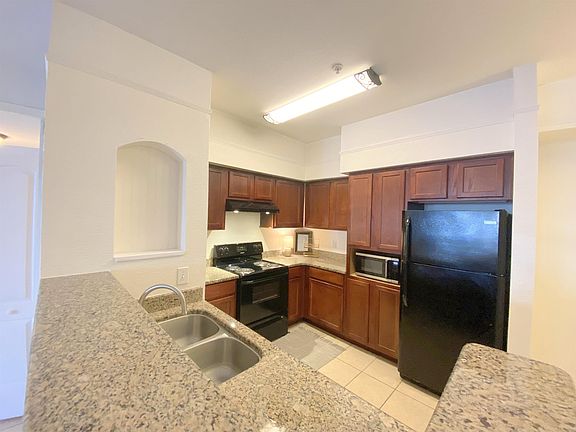 2nd image of 2801 Chancellorsville Dr APT 1011