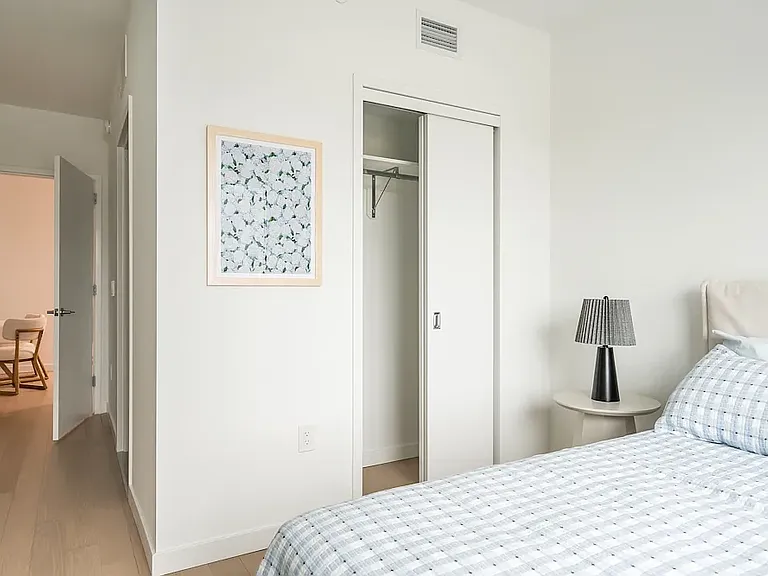 975 Nostrand Ave #405 — Photo 9
