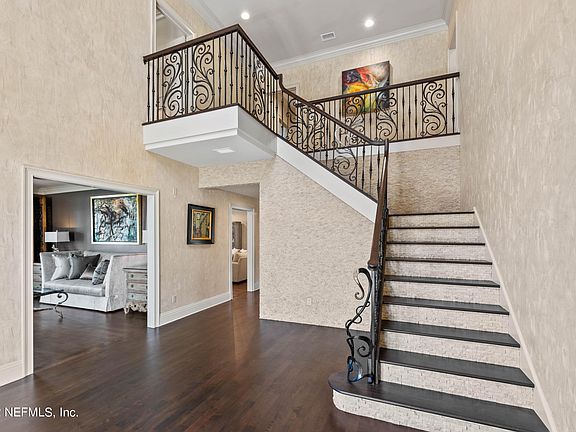 4th image of 8140 Mar Del Plata St E