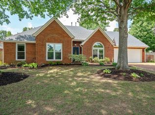 461 Bowling Brook Dr, Collierville, TN 38017
