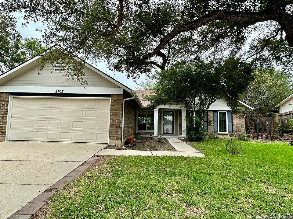 1st image of 2703 LAKEHAVEN