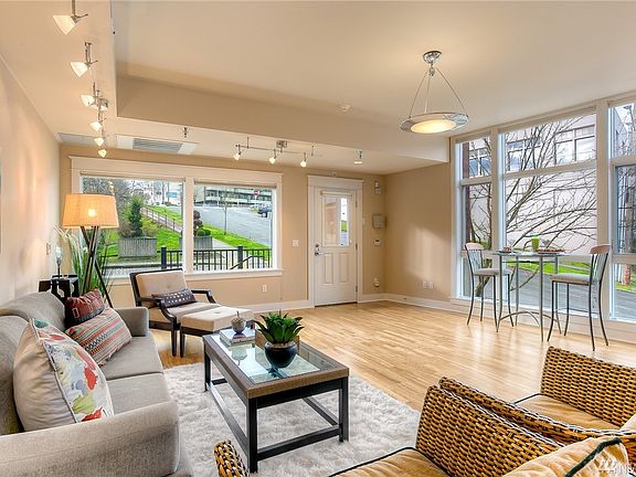 5th image of 708 Market St Unit 408