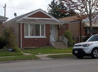 5833 N Kimball Ave, Chicago, IL 60659