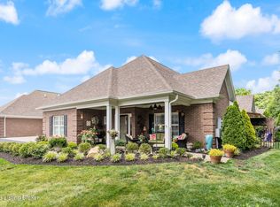 6621 Williamsburg Ct, Crestwood, KY 40014