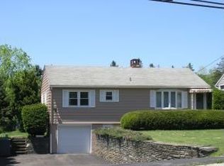 905 Reynolds Rd, Johnson City, NY 13790