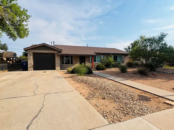 5808 Princess Jeanne Ave NE, Albuquerque, NM 87110