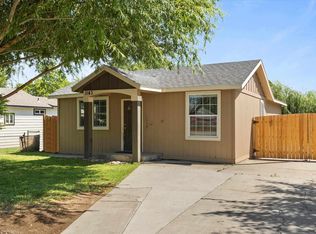 1143 SE Helena St, Richland, WA