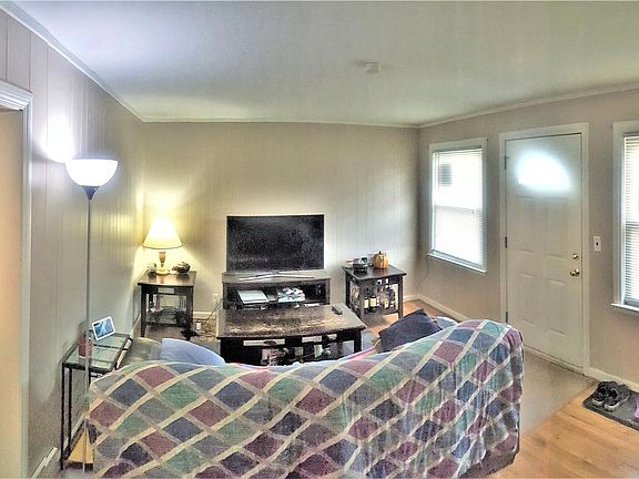 4th image of 41191 E Ann Arbor Trl