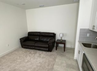 4043 Stanwick Ave, Sacramento, CA 95835