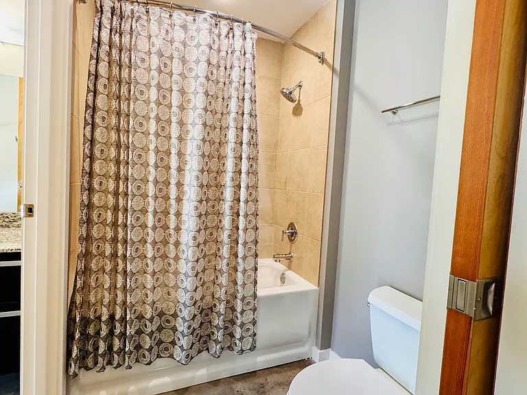 600 12th Ave S #1704 — Photo 13