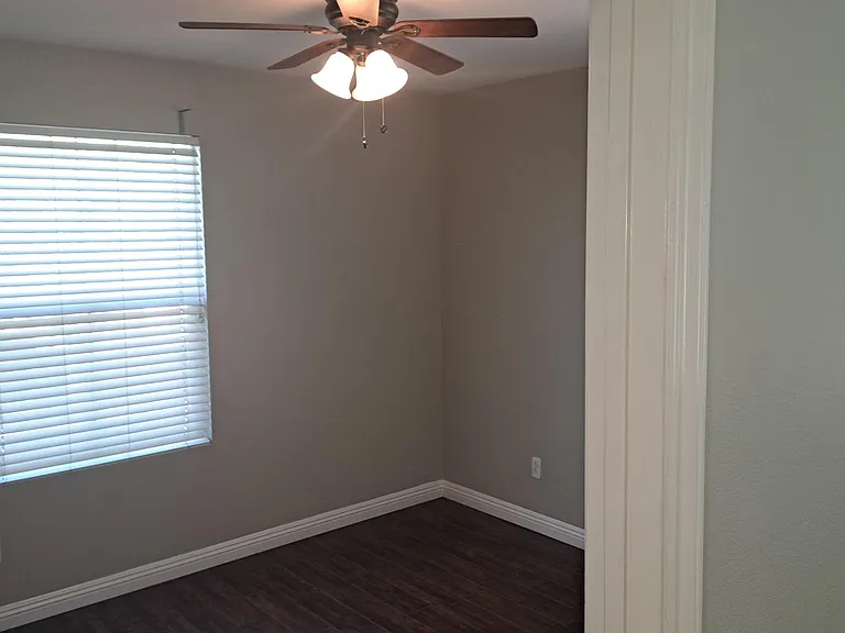 1884 Redfield Rd — Photo 9