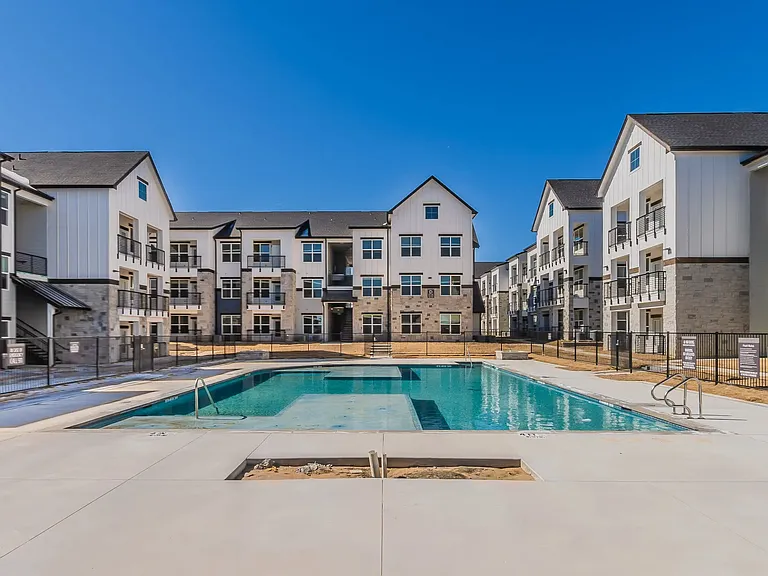 Welcome to Southgate Apartments, where modern living meets comfort. Enjoy stunning poolside views, spacious layouts, and top-notch amenities. Your ideal home awaits. Schedule a tour today and start your new chapter!