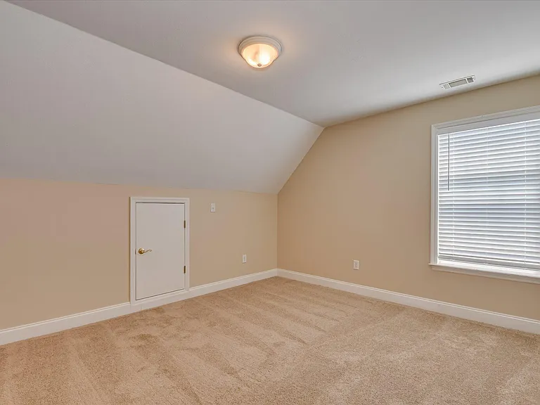 929 Sawbuck Way — Photo 29