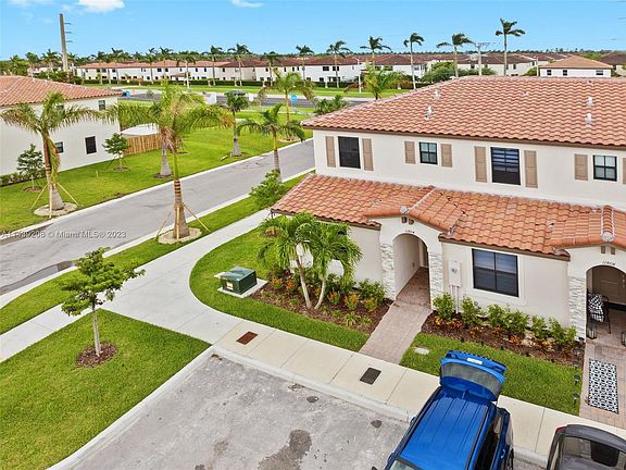 2nd image of 11804 SW 247th St #11804