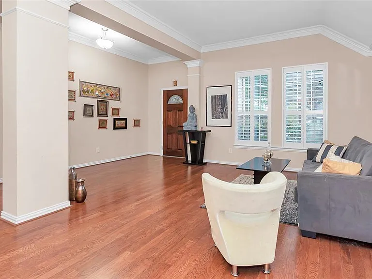 8318 Lemonmint Meadow Dr — Photo 12